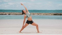 Faites du yoga avec Julie Ferrez au Sugar Beach du 20 au 26 mars pour seulement Rs 1000/personne